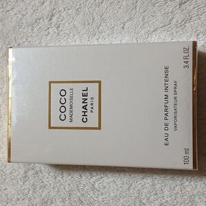Chanel Paris Coco Mademoiselle  Eau De Parfum Intense 3.4 fl oz